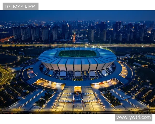 4万人挤爆昆山体育场：中国足球绕了20年，终于回到本源起跑线？_19530